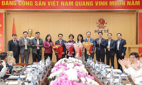 Bộ Y tế công bố quyết định điều động, bổ nhiệm cán bộ nhiều đơn vị