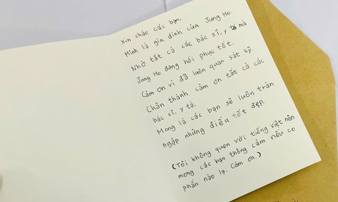 Du khách Hàn Quốc gửi thư cảm ơn bác sĩ Việt Nam