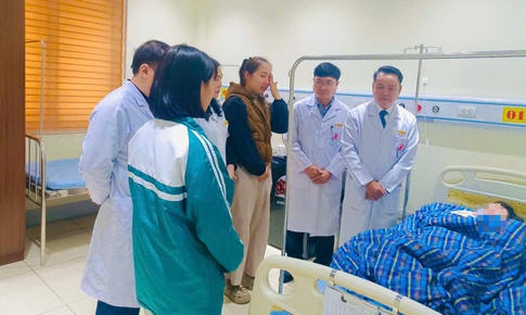 Vụ hai mẹ con mất tích khi đi mua lợn: Sức khỏe bé gái 7 tuổi hiện ra sao?