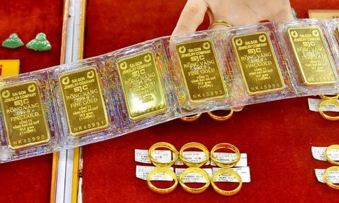 Giá vàng hôm nay ngày 2/1 tăng rất mạnh trở lại