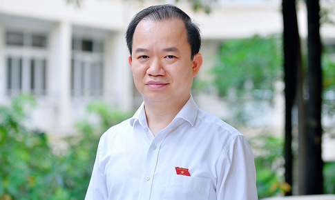 PGS.TS Bùi Hoài Sơn chỉ ra 3 năng lực và 3 giá trị nền tảng cần có để thích ứng, phát triển trong kỷ nguyên số