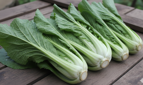 Những ai nên tránh ăn rau cải bẹ xanh?