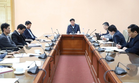 Rà soát, thúc đẩy thực hiện nhiệm vụ các lĩnh vực Dân số, An toàn thực phẩm, Hạ tầng và Thiết bị Y tế