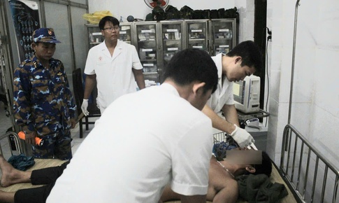 Xuyên đêm cấp cứu ngư dân bị giảm áp do lặn sâu 3 lần