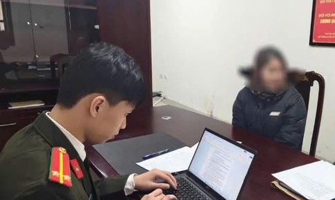 Phao tin 'cấm xe tải để bán giấy phép vào phố', người phụ nữ bị xử phạt