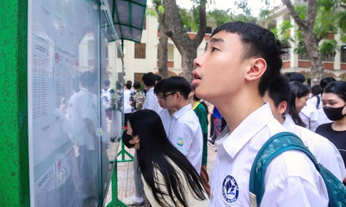 Môn thi thứ ba vào lớp 10 đã rõ ở nhiều nơi, Hà Nội còn chờ gì?