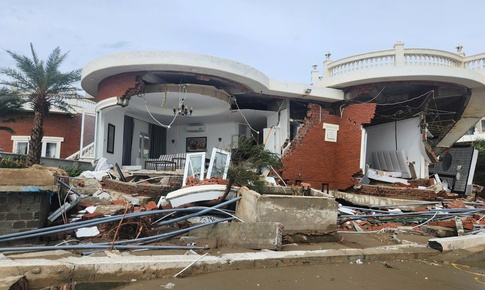 Nguyên nhân loạt villa ở Hà Tĩnh đổ sập sau bão số 10