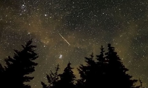 Đêm nay sẽ diễn ra cực điểm mưa sao băng Quadrantids 