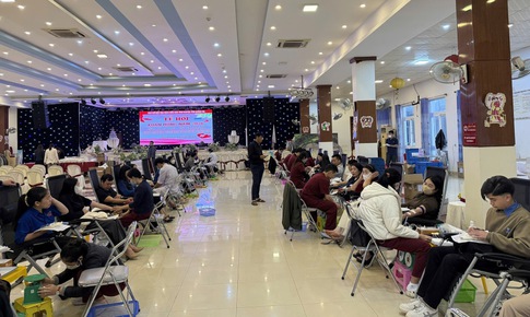 Thu hơn 400 đơn vị máu trong lễ hội Xuân hồng ở vùng núi phía Tây Quảng Trị