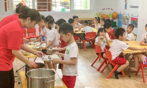 An toàn thực phẩm trong trường học là yêu cầu bắt buộc để bảo vệ sức khỏe học sinh
