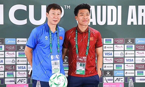 HLV Kim Sang-sik: 'U23 Việt Nam đặt mục tiêu vào tứ kết U23 châu Á 2026'