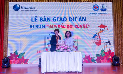 Album 'Năm đầu đời của bé' - Món quà ý nghĩa cho mẹ &amp; bé tại Bệnh viện Hùng Vương