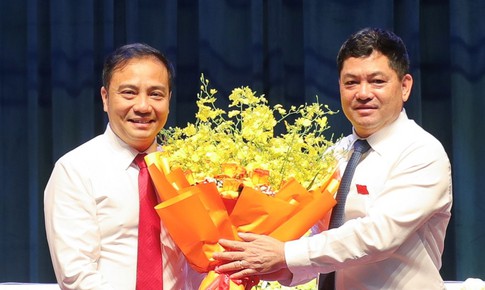 Phê chuẩn kết quả bầu Phó Chủ tịch TP Bắc Ninh và tỉnh Hưng Yên