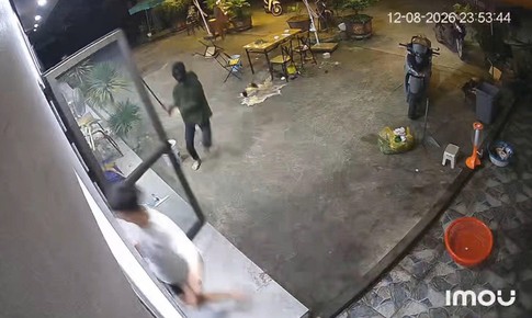 Mâu thuẫn trên TikTok, 10 người bị khởi tố sau vụ chém người tại quán bia