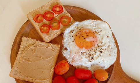 Ăn chục quả trứng mỗi ngày để tăng cơ, nam thanh niên suýt hoại tử ruột