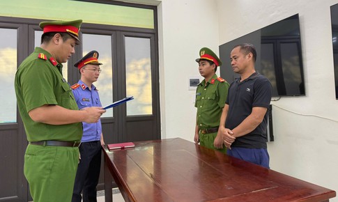 Mua thịt lợn nhiễm bệnh về chế biến lạp sườn, thịt sấy để bán ra thị trường