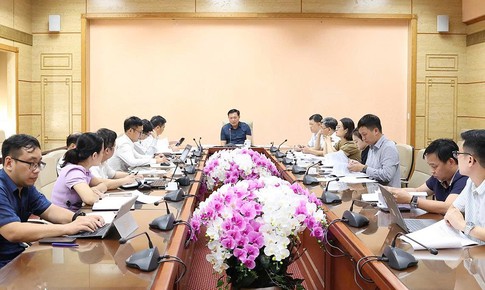 Bộ Y tế thúc đẩy tiến độ xây dựng Thông tư về bảo quản thiết vị y tế dự trữ quốc gia.