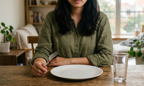 ‘Nhịn ăn khô’ có giúp giảm cân không?