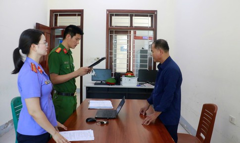 Triệt phá đường dây thuốc giả quy mô lớn