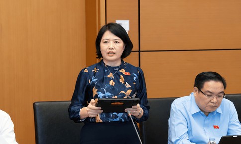 ĐBQH: Người dân đồng tình, phấn khởi với chính sách miễn học phí, khám sức khỏe định kỳ mỗi năm