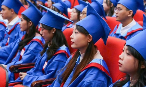 Hàng loạt ngành học quen chuẩn bị 'biến mất' tên gọi từ năm 2027