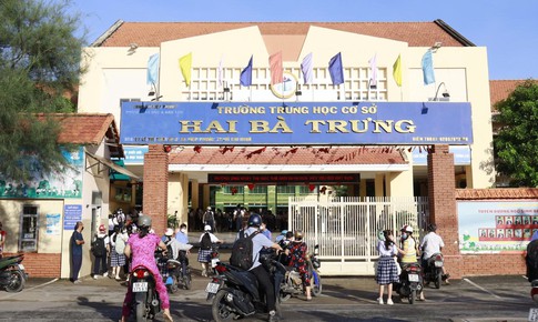 177 người tiếp xúc gần với các ca não mô cầu, hơn 2000 người được uống kháng sinh dự phòng