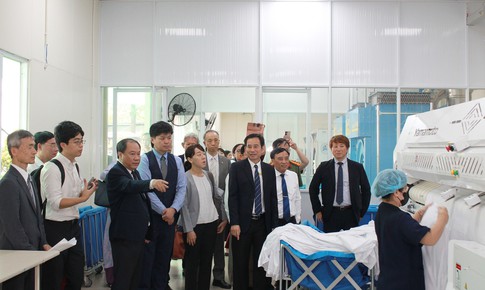 Nhà giặt y tế công nghệ Nhật Bản đầu tiên tại phía Nam được bàn giao