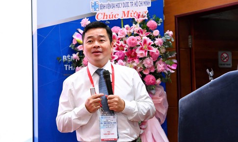 Thạc sĩ Trần Văn Hùng – người lặng thầm làm công tác xã hội giữa bệnh viện