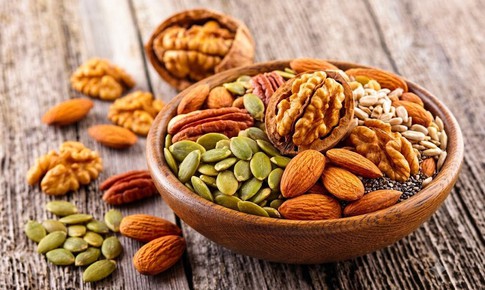 6 nhóm thực phẩm tốt nhất cho sức khỏe não bộ
