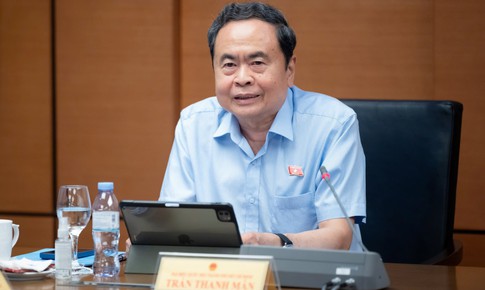 Chủ tịch Quốc hội: Cái gì có lợi cho dân, cho nước thì quyết định ngay