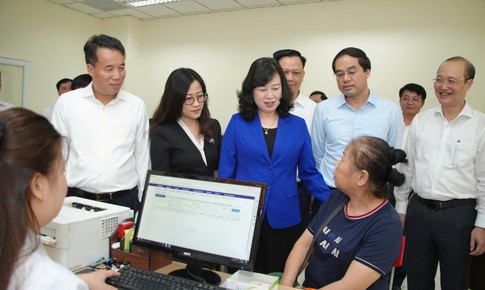 Bộ trưởng Đào Hồng Lan đề nghị Thái Nguyên tiếp tục quan tâm đầu tư y tế để người dân được thụ hưởng tốt nhất