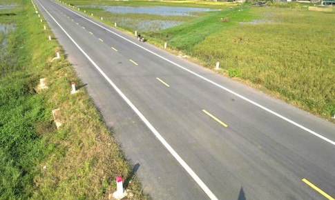 Ngắm tuyến đường ven biển gần 2.000 tỷ đồng chuẩn bị đưa vào khai thác