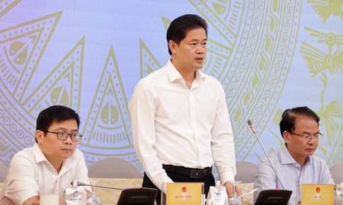 Quản lý giá thuốc, thiết bị y tế theo hướng chặt chẽ, minh bạch