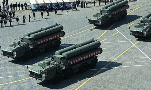 Tiêm kích Su-35 ghép đôi với hệ thống S-400 săn đối thủ tầm xa