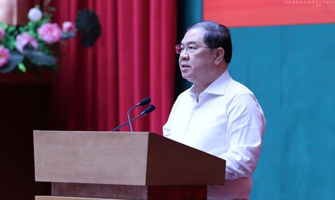 Phó Thủ tướng kỳ vọng giảm tai nạn, ùn tắc nhờ trí tuệ nhân tạo