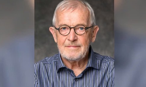 Công trình săn tìm những hạt ma từ vũ trụ đạt giải Nobel Vật lý 2026