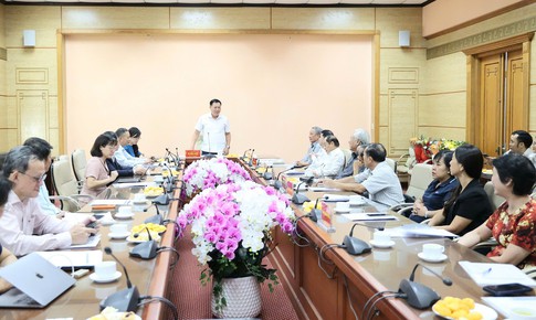 Gần 32.000 hồ sơ thuốc, nguyên liệu làm thuốc được xem xét, tăng gấp 3 lần trước đó