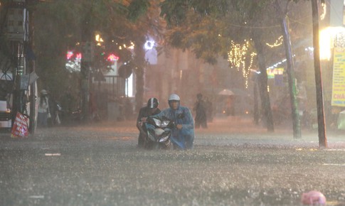 Không khí lạnh suy yếu dần, miền Bắc nhiệt tăng nhẹ, miền Trung tiếp tục mưa