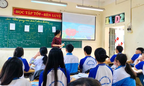 Vì sao giáo viên Hà Nội chưa được hưởng thu nhập tăng thêm?