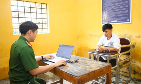 Diễn biến mới nhất vụ kẻ 'điên tình' chặn đường, dùng dao chém 3 mẹ con cô giáo ở Cà Mau