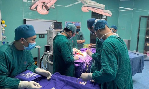 Hội chẩn liên viện trong đêm, cứu sống bệnh nhi 5 tuổi chấn thương sọ não nặng