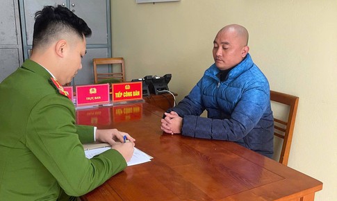 Đối tượng truy nã về tội lừa đảo chiếm đoạt tài sản ra đầu thú sau gần 2 tháng lẩn trốn