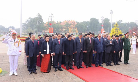 Lãnh đạo Đảng, Nhà nước vào Lăng viếng Bác nhân dịp Tết Nguyên đán Bính Ngọ