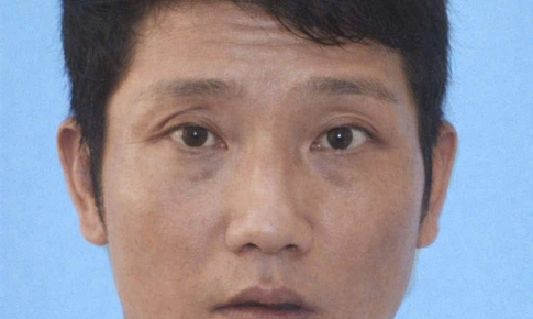 Phóng hỏa đốt đối tác giữa đường vào ngày mùng 1 Tết