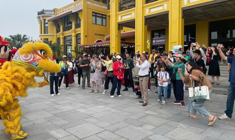 Du lịch Quảng Ninh tăng trưởng ấn tượng ngay đầu năm mới

