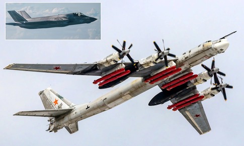 Loạt tiêm kích Mỹ đồng loạt xuất kích chặn biên đội ném bom Nga