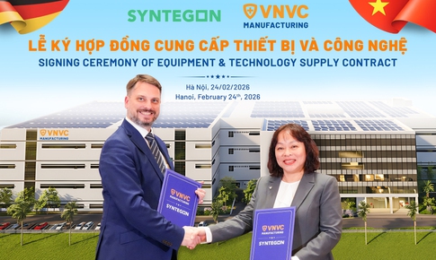 Việt Nam có dây chuyền sản xuất vaccine sử dụng robot hiện đại bậc nhất