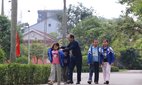 Năm bát hương lạnh khói và trái tim của một người đàn ông