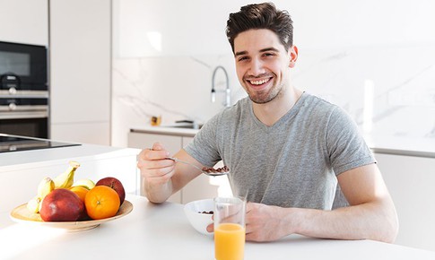 7 dưỡng chất nam giới ngoài 40 tuổi cần đặc biệt quan tâm