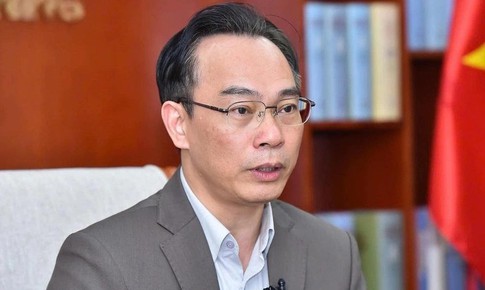 Ông Hoàng Minh Sơn, Giám đốc Đại học Quốc gia Hà Nội được giao quyền Bộ trưởng Bộ Giáo dục và Đào tạo